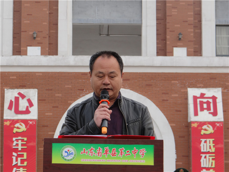 孟_副本.jpg