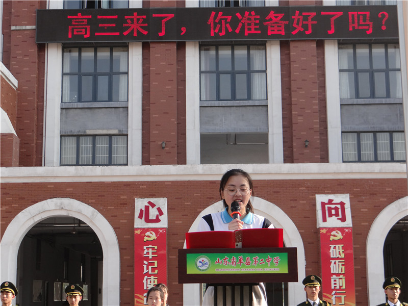 陈_副本1.jpg